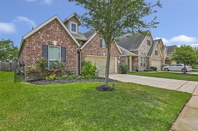 Building Photo - 21602 Rainfall Park Dr