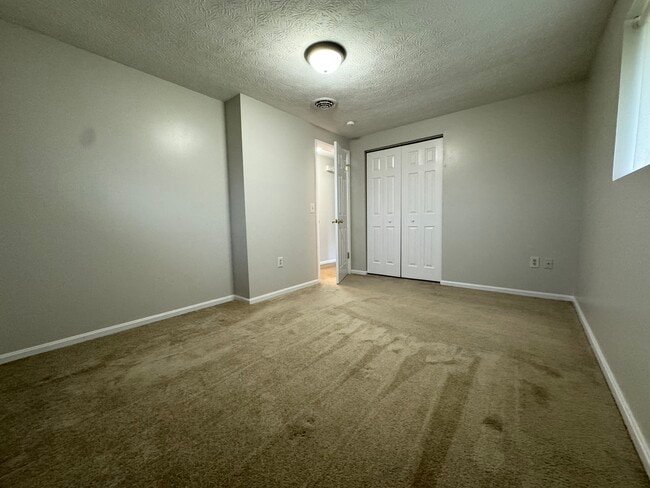 Building Photo - 7417 Rob St NW