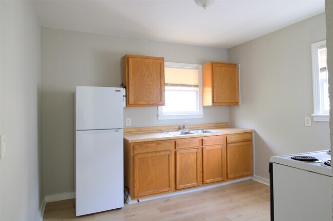 Building Photo - 3102 Brackenridge St