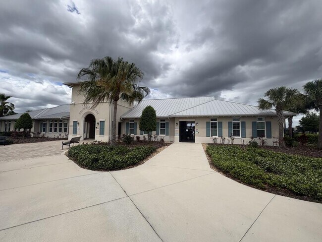 Building Photo - 11306 Leland Groves Dr