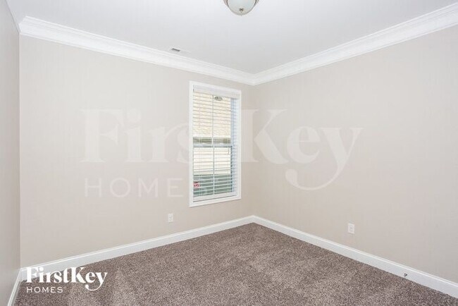 Building Photo - 120 Boatwright Ln
