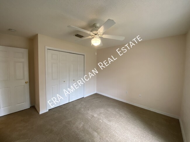 Building Photo - ***MOVE IN SPECIAL- First Full Month Rent ...