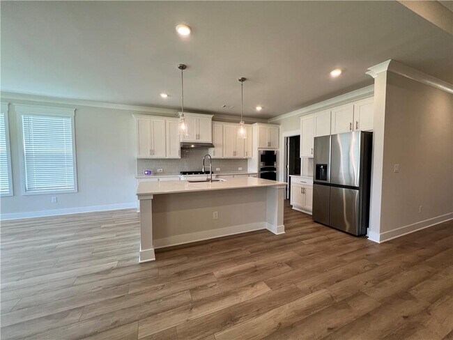 Building Photo - 905 Winding Rose Dr