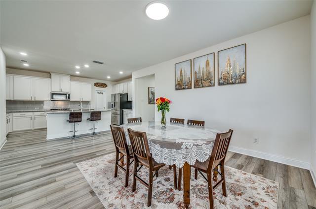 Building Photo - 4128 Wood River Trl