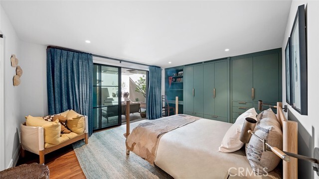 Building Photo - 27 Emerald Bay