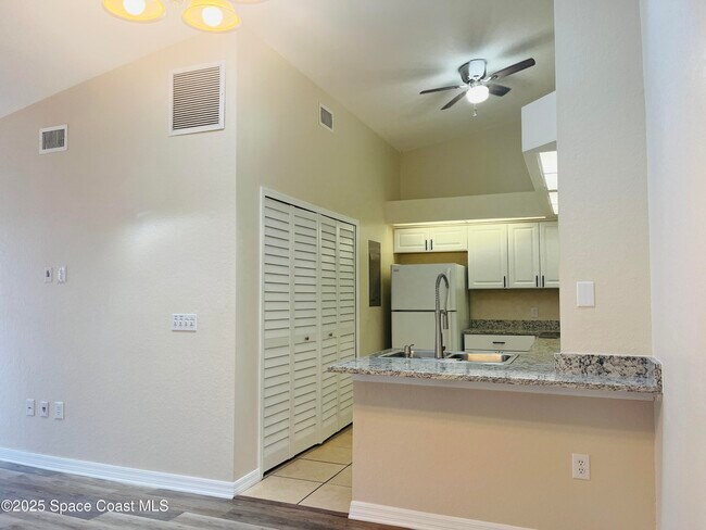 Building Photo - 1920 Quail Ridge Ct