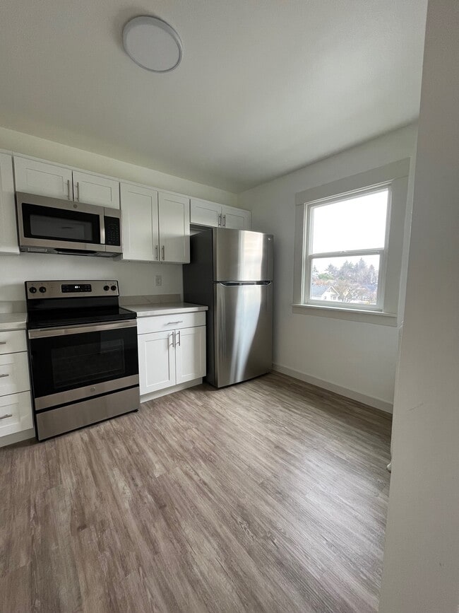 Building Photo - Viewpoint