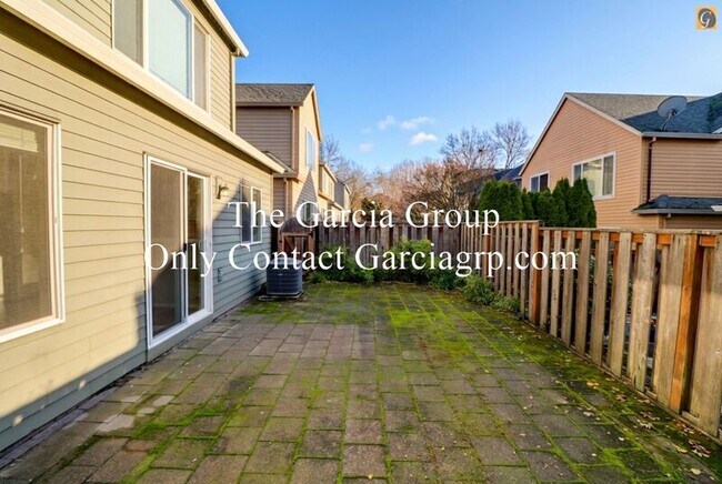 Building Photo - 6034 Northeast Birch Street