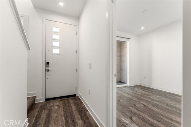 Building Photo - 1415 W Cara Dr