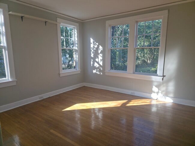 Building Photo - 1367 Woodward Ave