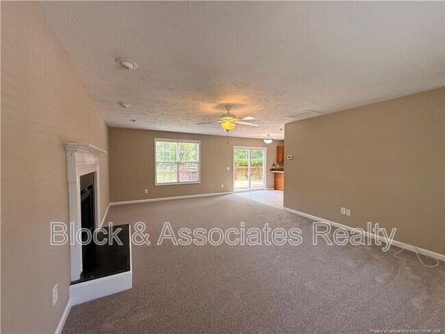 Building Photo - 42 Grayson Pl