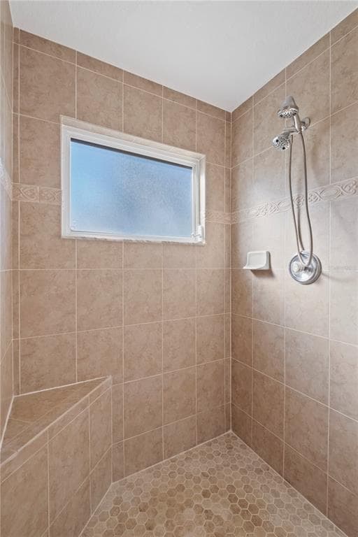 Building Photo - 5647 Vermont Ave