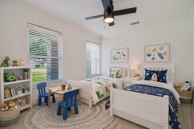 Building Photo - 9026 Lockleven Loop