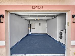 Building Photo - 13400 NW 5th Ct