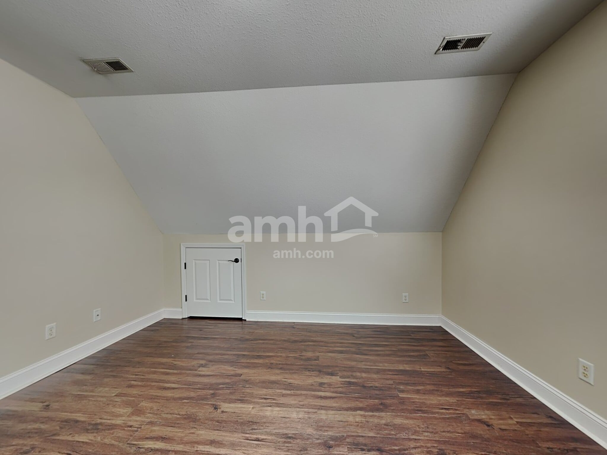 Building Photo - 4905 Ivy Rose Dr