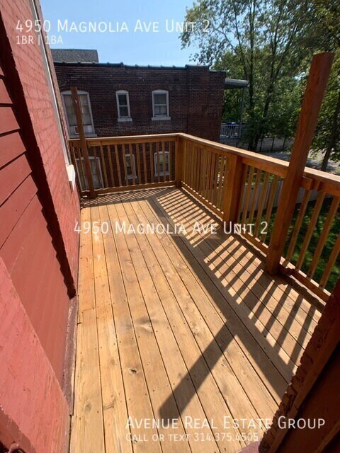 Building Photo - 4950 Magnolia Ave