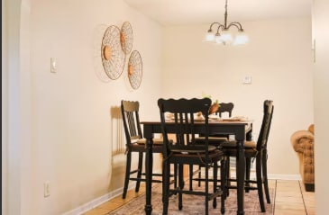 Building Photo - 102 Herron Dr