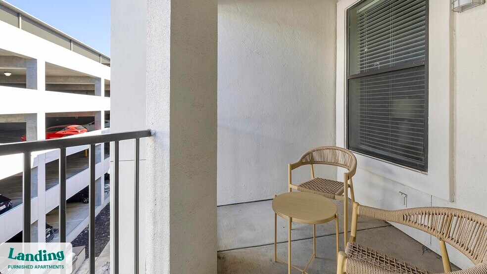 Building Photo - 5275 Town and Country Blvd