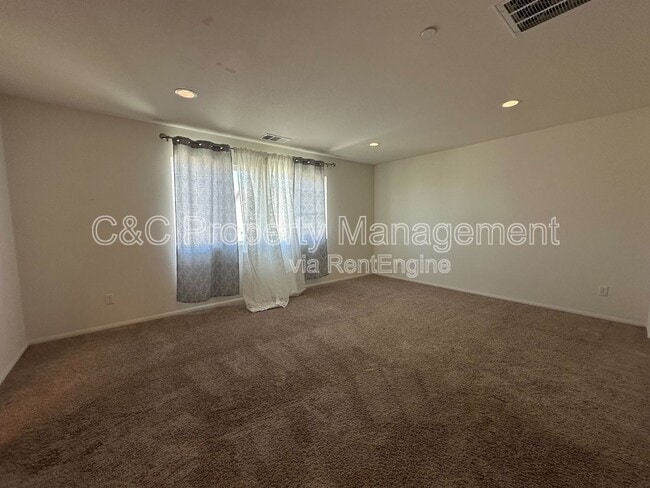Building Photo - 10608 Appaloosa Ave