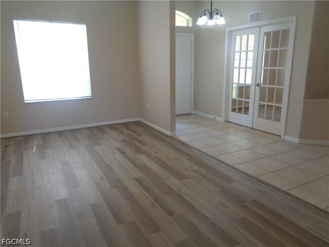 Building Photo - 2463 Nature Pointe Loop