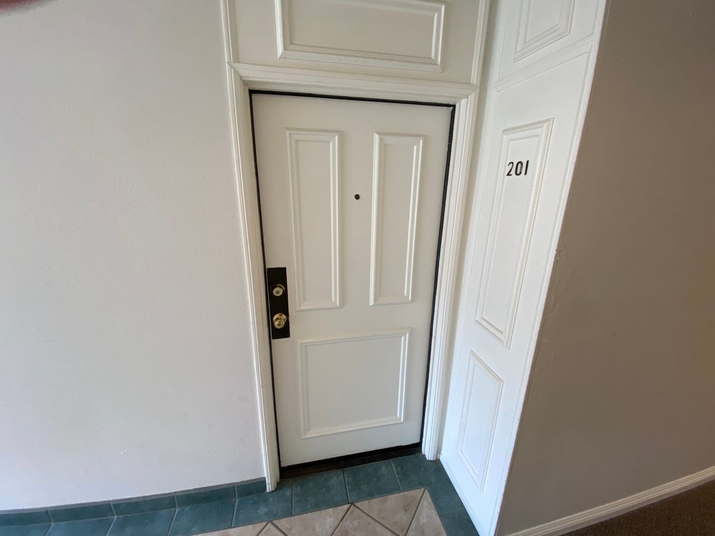 Building Photo - 3546 Hughes Ave