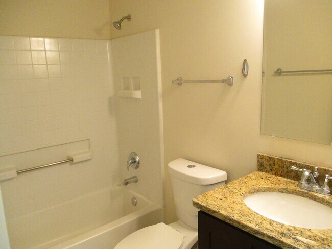 Building Photo - 356 Littleton Trail