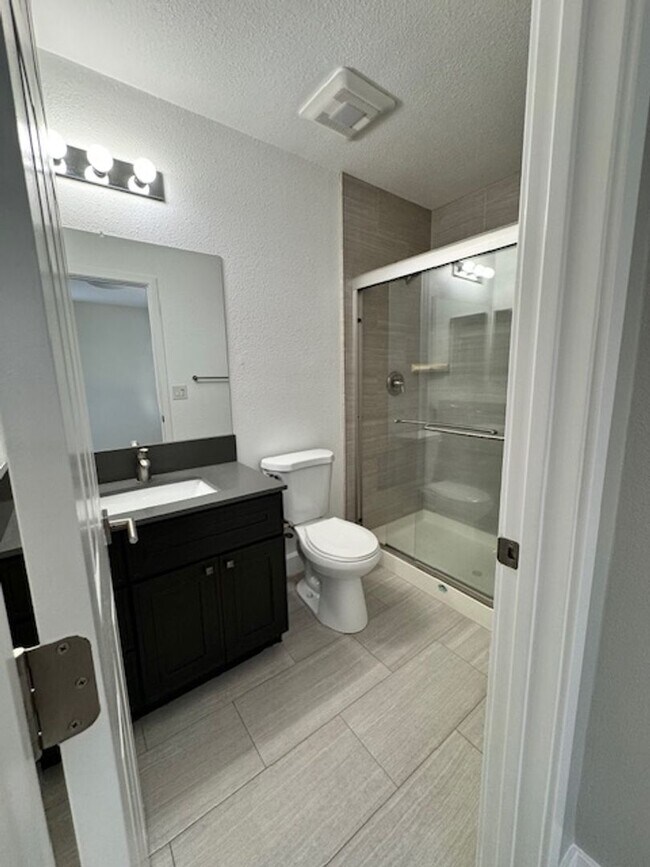 Building Photo - Beautiful Home / Concord CA