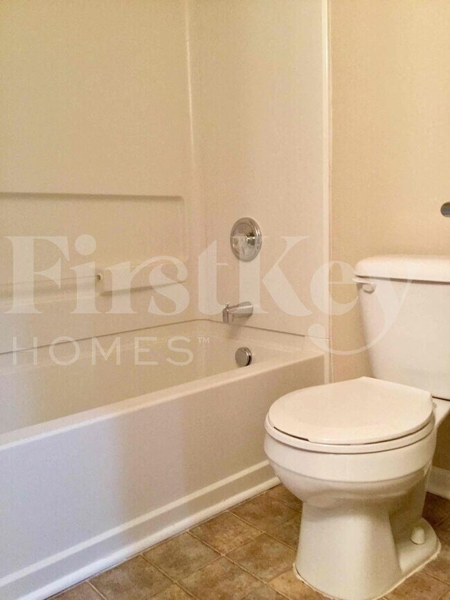 Building Photo - 4122 Congaree Dr