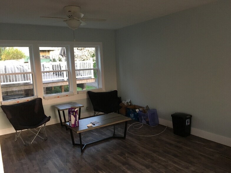 Building Photo - 240 Highland Ave