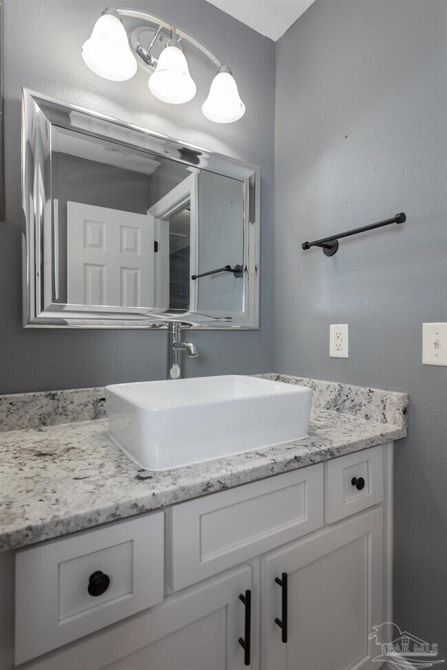 Building Photo - 8240 Tempest Dr