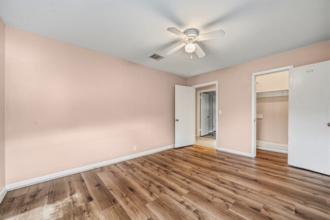 Building Photo - 4501 Willowbend Blvd