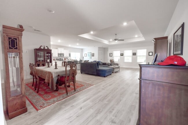 Building Photo - 1594 Amaya Ln