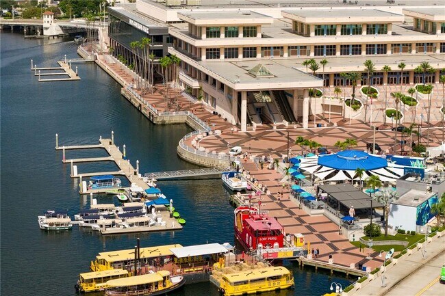 Building Photo - 700 S Harbour Island Blvd