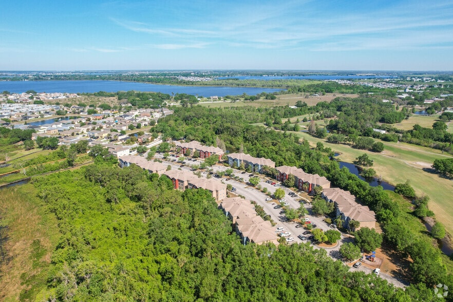 Aerial Photo - Villas at Lake Smart Apartments