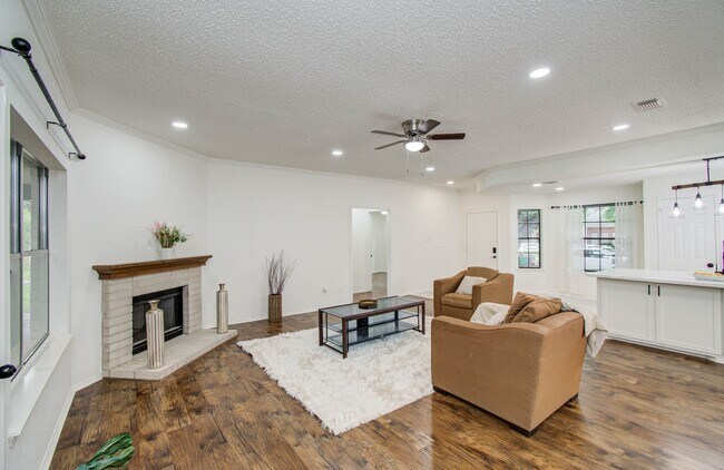 Building Photo - 806 Country Pl Blvd