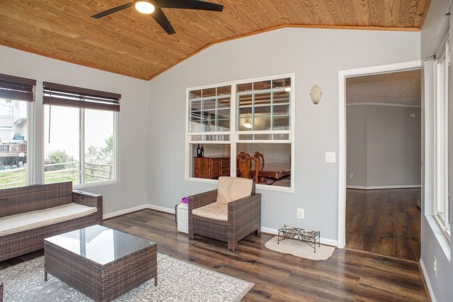 Building Photo - Coming Soon!!! 4 bedroom home in Willow Ru...