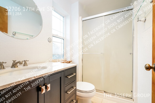 Building Photo - 32706 17th Ave SW