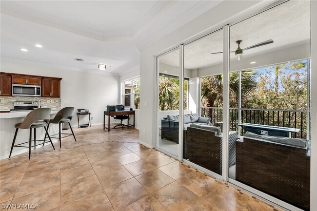 Building Photo - 12850 Carrington Cir