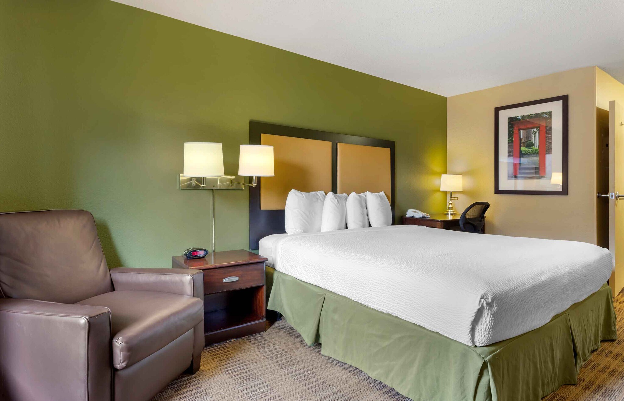 Building Photo - Furnished Studio-Houston - NASA - Johnson Space Center