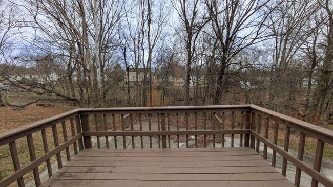 Building Photo - 2708 Knob Ct