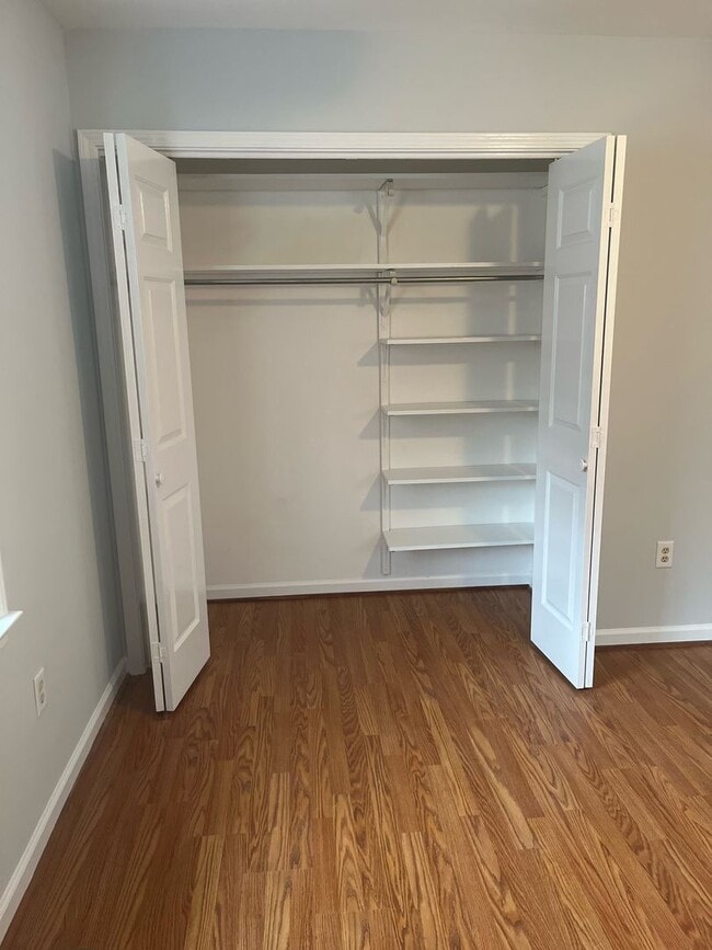 Building Photo - Brookstone Home Available for Pre-Leasing