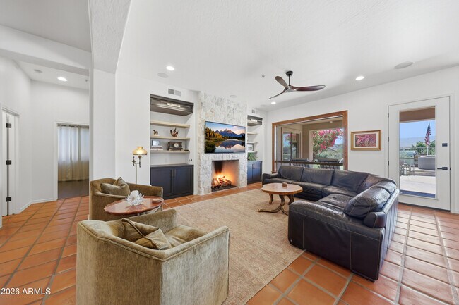 Building Photo - 11071 E Evans Rd