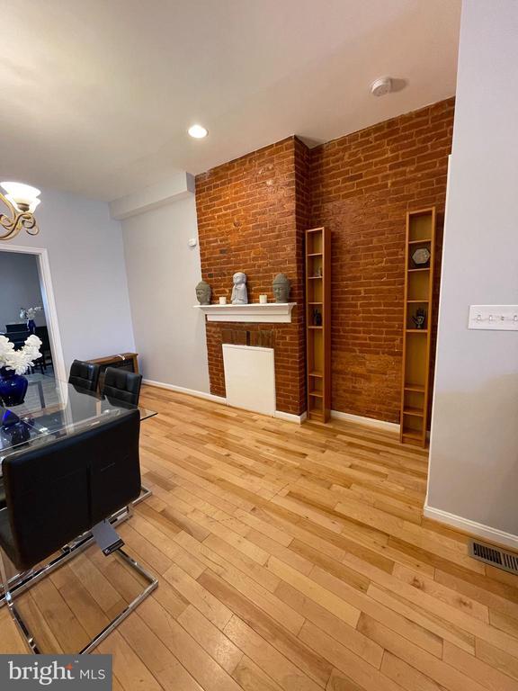 Building Photo - 1743 Druid Hill Ave
