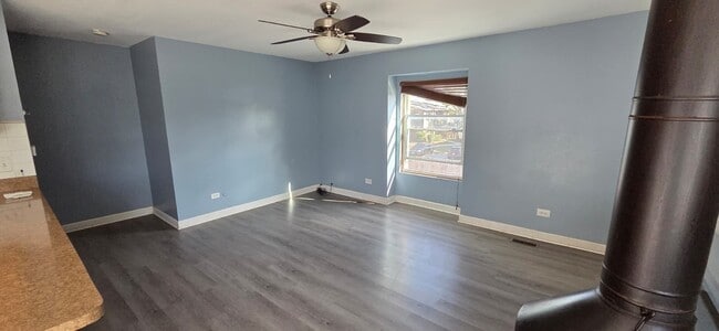 Building Photo - 2125 N Ginger Creek Dr