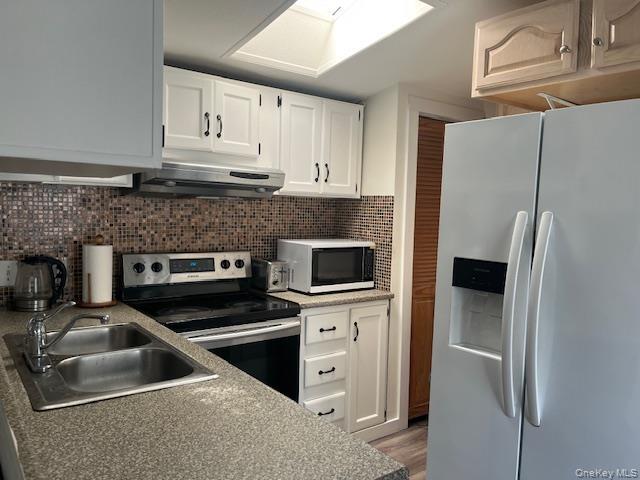 Building Photo - 525 Riverleigh Ave