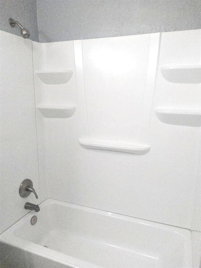 Building Photo - 6701 SW Beta Ave