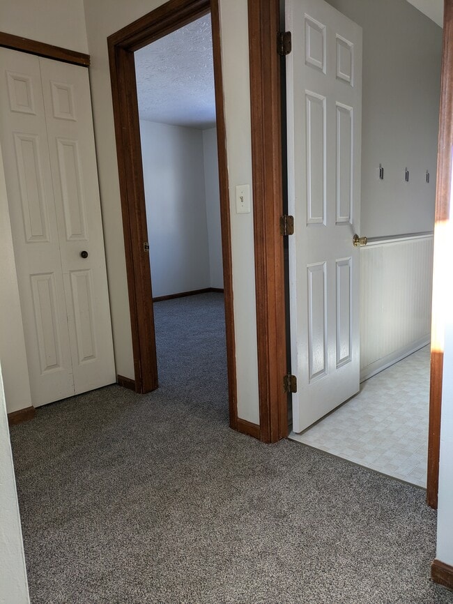 second floor landing and Linen closet - 11337 Ford Road