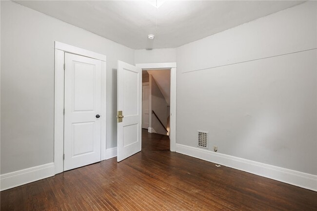 Building Photo - 36 Morningside Park
