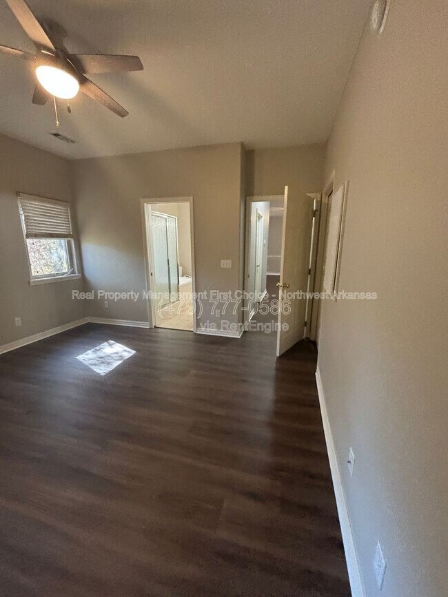 Building Photo - 56 Watkins Way