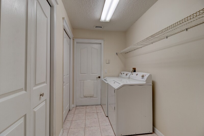 Building Photo - 60 Whittington Dr
